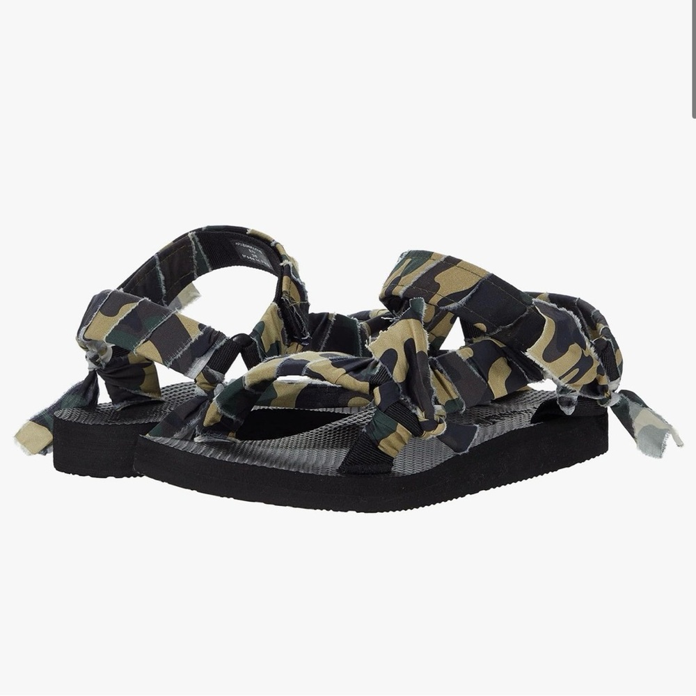 Arizona Love Black and Camouflage Women's Sandals size 6